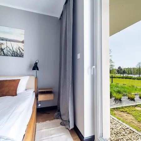 Marina Blue - Super Widok Z Wlasnego Ogrodka Na Jezioro, Parking, Netflix I Max Apartamento *