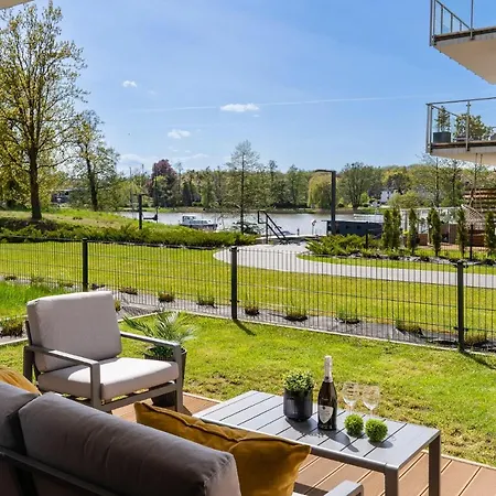 Marina Blue - Super Widok Z Wlasnego Ogrodka Na Jezioro, Parking, Netflix I Max Appartement *