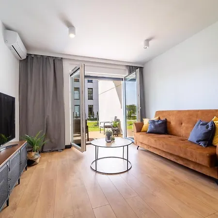 Apartment Marina Blue - Super Widok Z Wlasnego Ogrodka Na Jezioro, Parking, Netflix I Max