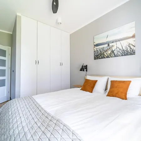Appartement Marina Blue - Super Widok Z Wlasnego Ogrodka Na Jezioro, Parking, Netflix I Max *